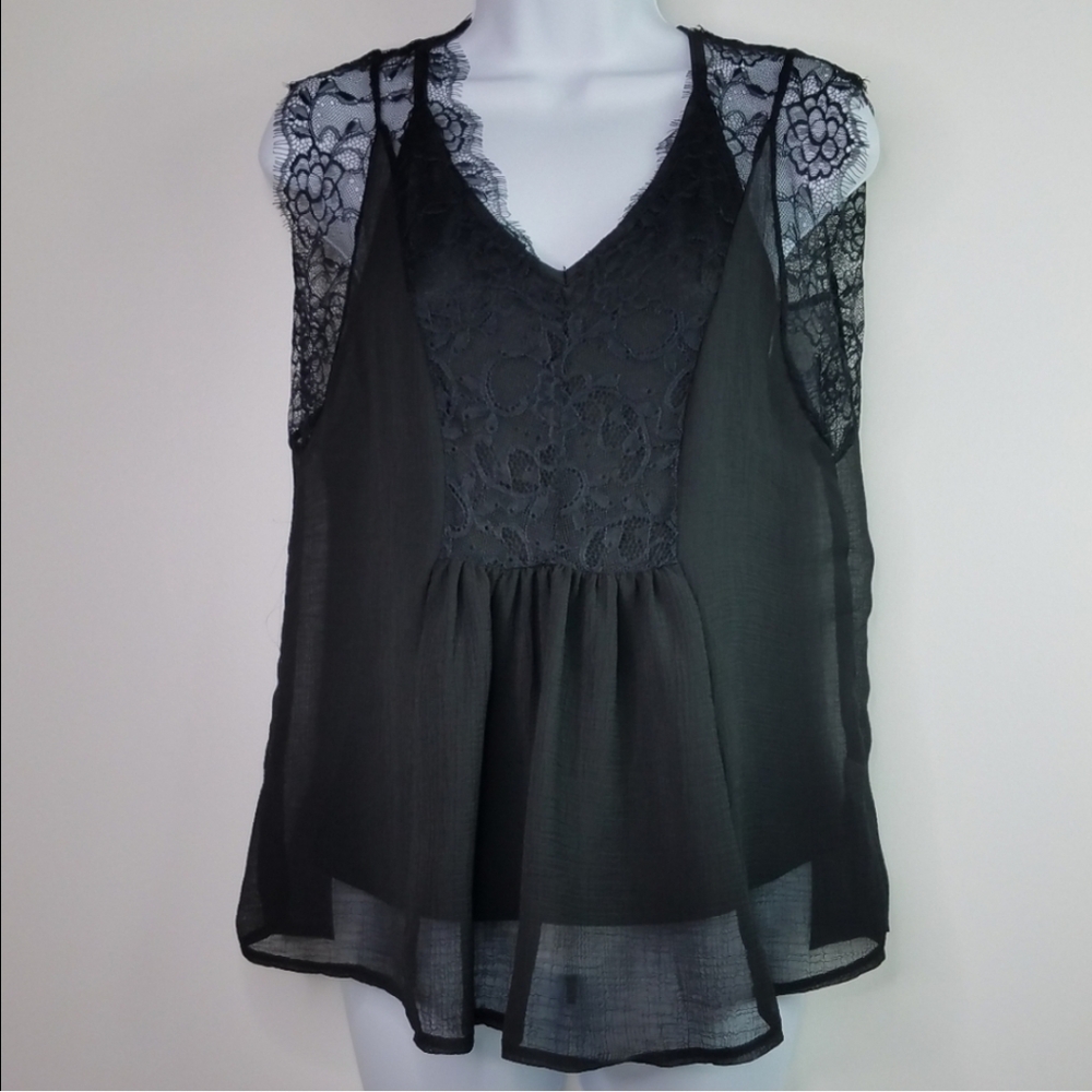 Black Lace Tank Top With Removable Racerback Camisole - Picture 7 of 16